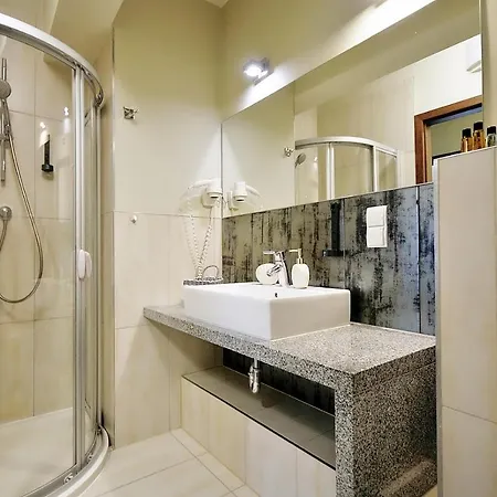 Appartement 116 Duzy Rodzinny Z Aneksem Kuchennym 200 M Od Morza Jacuzzi I Sauny W Obiekcie Kołobrzeg