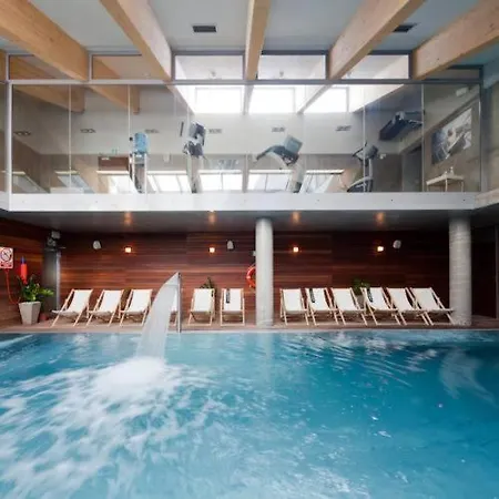 116 Duzy Rodzinny Z Aneksem Kuchennym 200 M Od Morza Jacuzzi I Sauny W Obiekcie Appartement