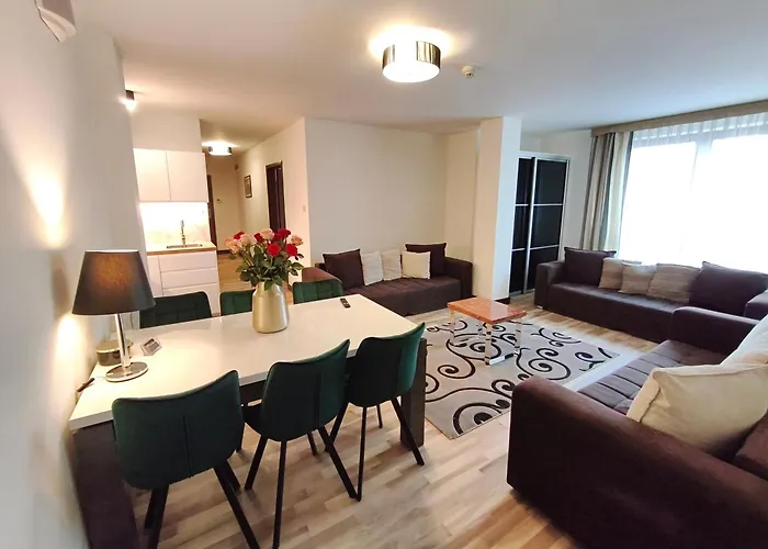 116 Duzy Rodzinny Z Aneksem Kuchennym 200 M Od Morza Jacuzzi I Sauny W Obiekcie * Колобжег